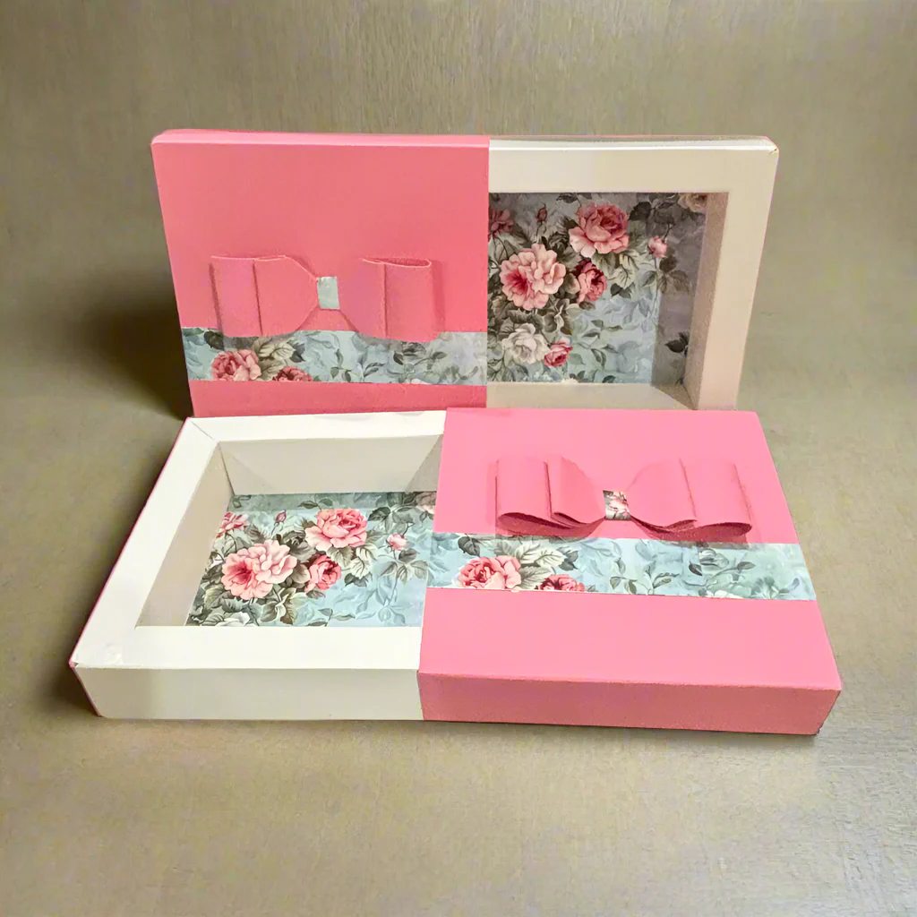 Tres Beau Floral Dark Pink Box